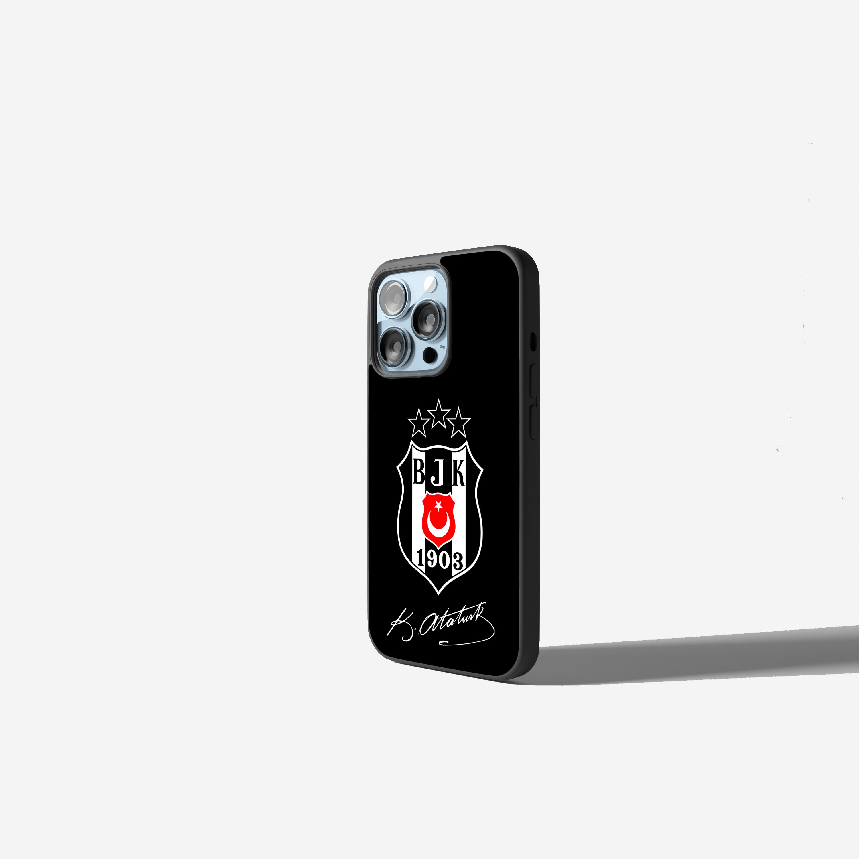 Besiktas Handyhülle Schwarz Weiß mit Atatürk Schriftzug und Logo | Kara Kartal 2D Case für iPhone und Samsung Hülle BJK